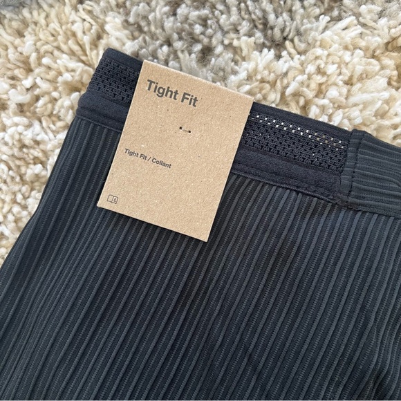 ✔️NWT✔️ NIKE Dri-Fit ADV AeroSwift 1/2 Length Racing Tights - Picture 11 of 11